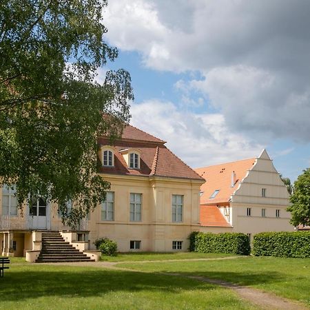 Gaestehaus Reckahn Der Rochow Akademie Экстерьер фото